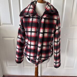 Womens Plaid Jacket Medium Classic Warm Cozy Timeless Outdoor Cabincore Preppy